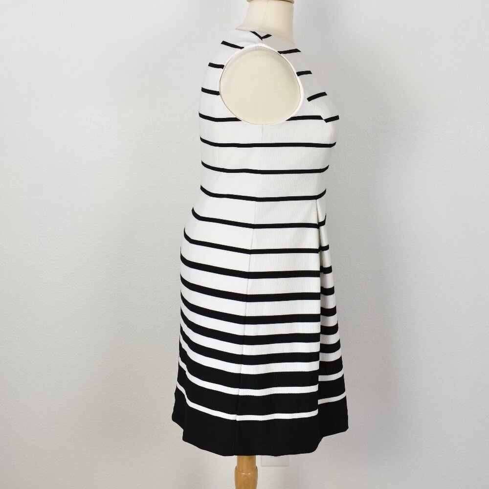 Eliza J Graduated Stripe Pleated Sleeveless Dress - 14W - Picture 8 of 10